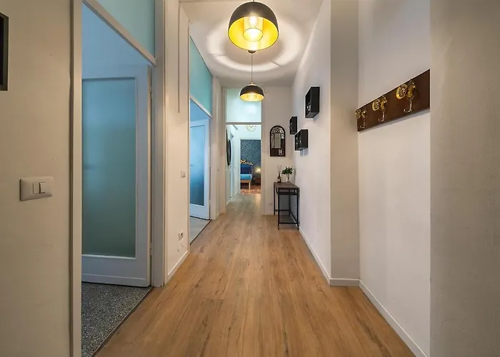 Viale Varese - In Pieno Centro Daire *